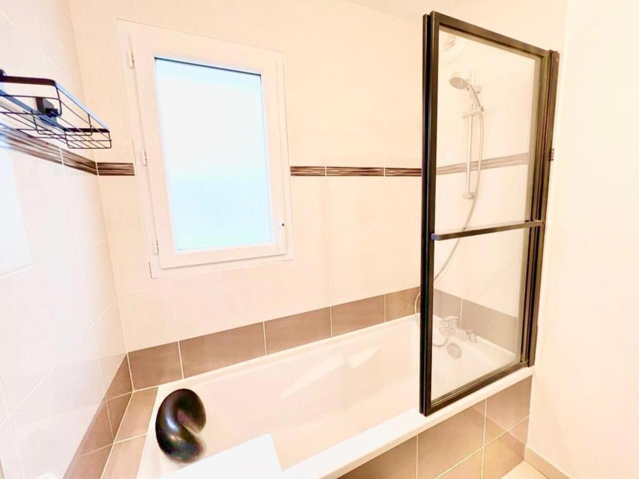 L'Atelier Chic - Wifi Fibre - Parking Privee - Balcon - Netflix Apartment Ланестер Екстериор снимка